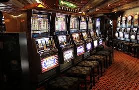 Jackpot Slots Progressive ဆုကြေးကြီး ကစားနေသောမြင်ကွင်း